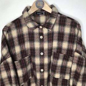 Boohoo plaid check flannel oversized long sleeve button up shirt womens size 10